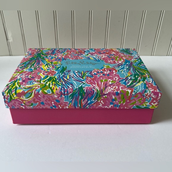 LILLY PULITZER TRINKET TRAY SET IN SEA FAN | SET OF 2 TRAYS | NEW IN BOX - Picture 3 of 9